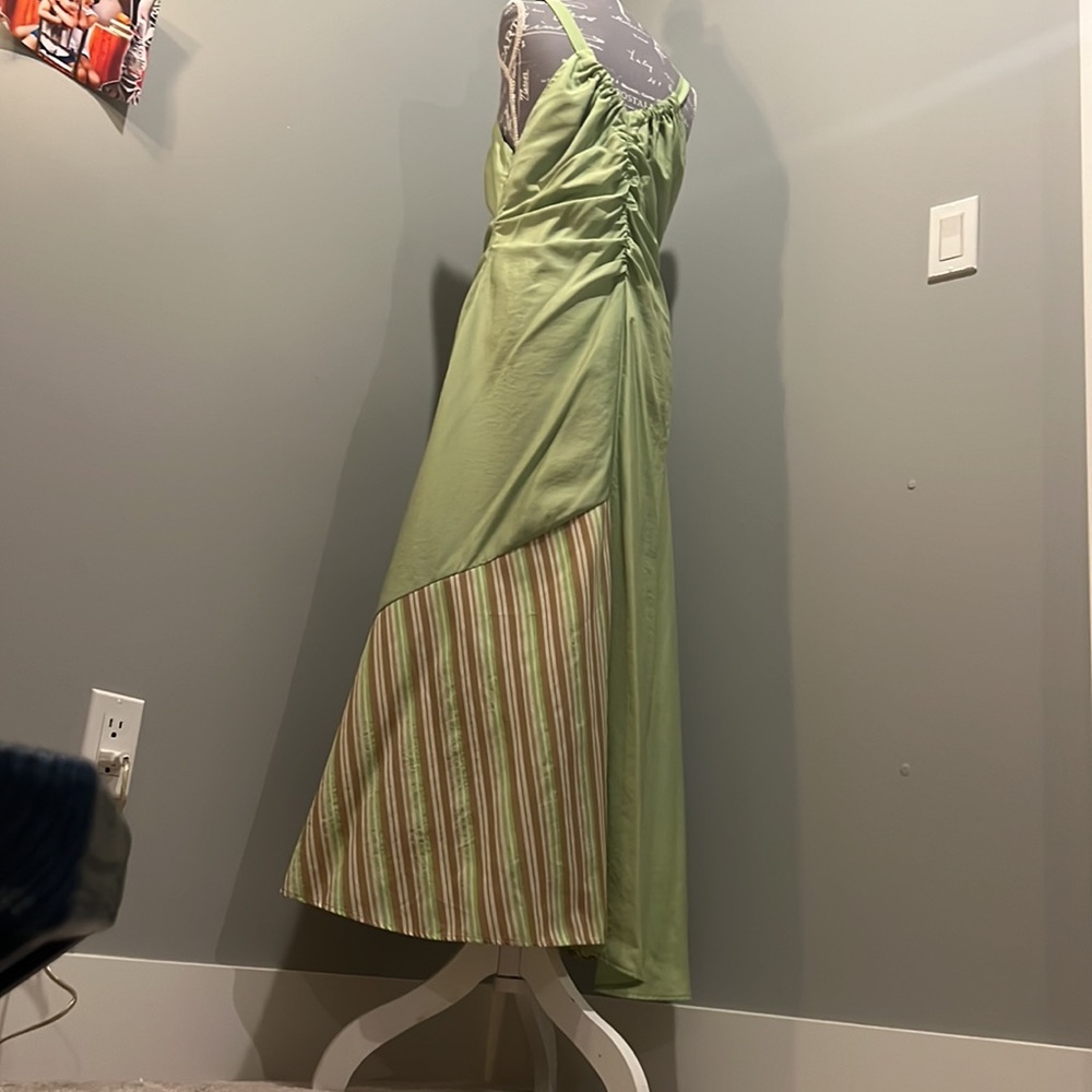 New - Picture 3 of 6